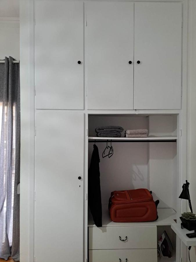 Athenshub - Across Metro Station Apartment Exterior foto