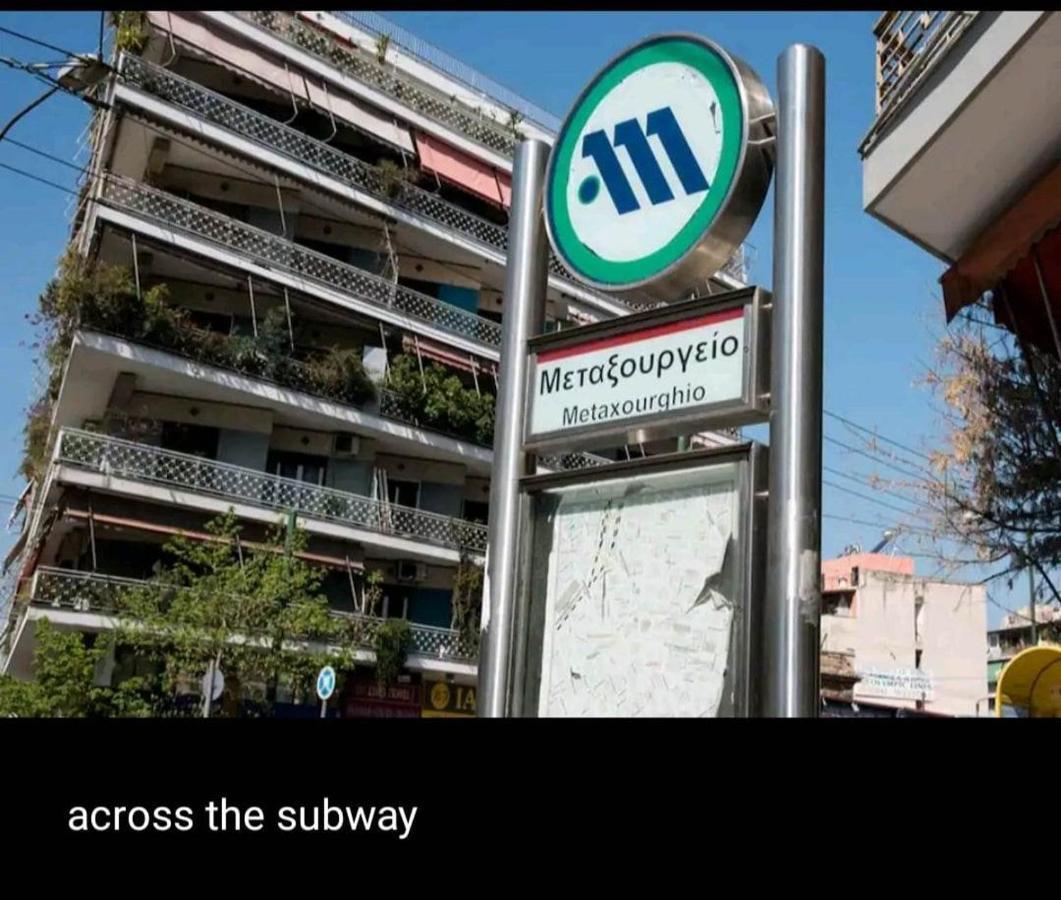 Athenshub - Across Metro Station Apartment Exterior foto